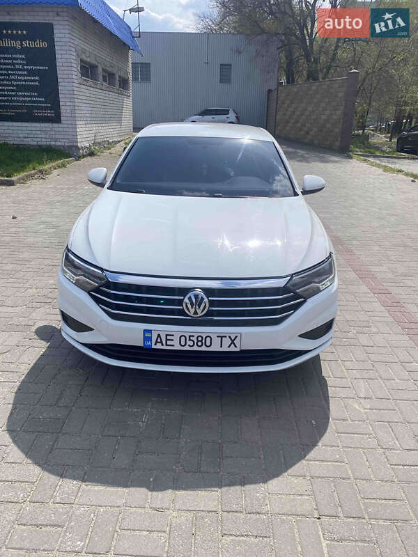 Volkswagen Jetta 2020