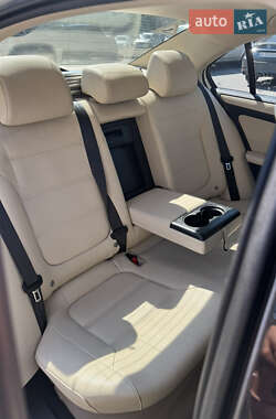 Седан Volkswagen Jetta 2010 в 