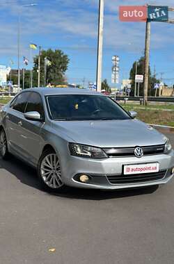 Седан Volkswagen Jetta 2013 в Белогородке