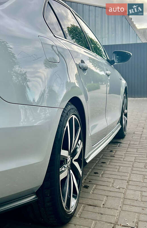 Седан Volkswagen Jetta 2016 в Кропивницькому фото 6 Седан Volkswagen Jetta 2016 в Кропивницькому