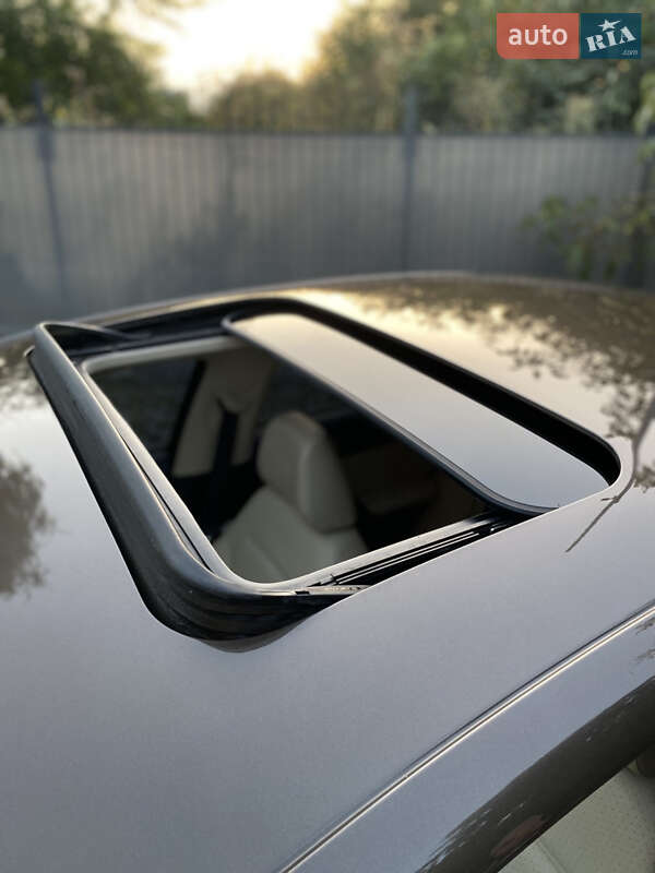 Седан Volkswagen Jetta 2013 в Луцьку