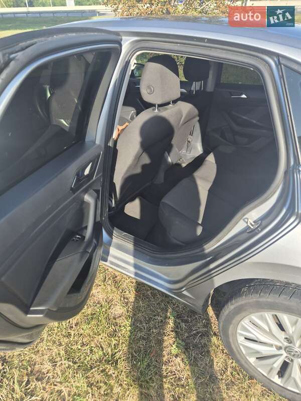 Седан Volkswagen Jetta 2021 в Киеве