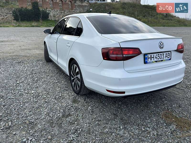 Седан Volkswagen Jetta 2015 в Одессе
