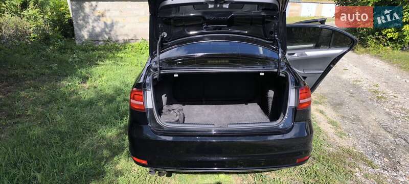 Седан Volkswagen Jetta 2014 в Чугуеве фото 14 Седан Volkswagen Jetta 2014 в Чугуеве