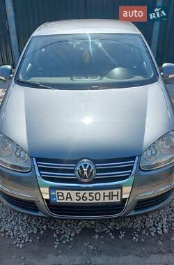 Седан Volkswagen Jetta 2007 в Кропивницком