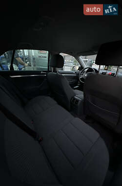 Седан Volkswagen Jetta 2006 в 