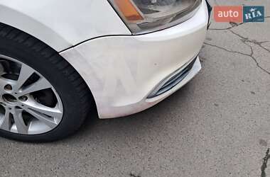 Седан Volkswagen Jetta 2010 в  фото 24 Седан Volkswagen Jetta 2010 в