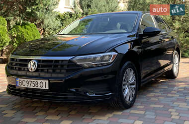 Седан Volkswagen Jetta 2018 в Миколаєві