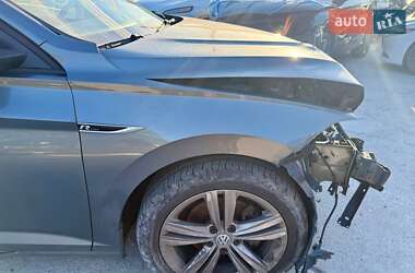 Седан Volkswagen Jetta 2018 в 