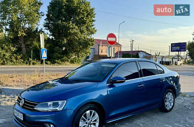 Седан Volkswagen Jetta 2016 в Киеве