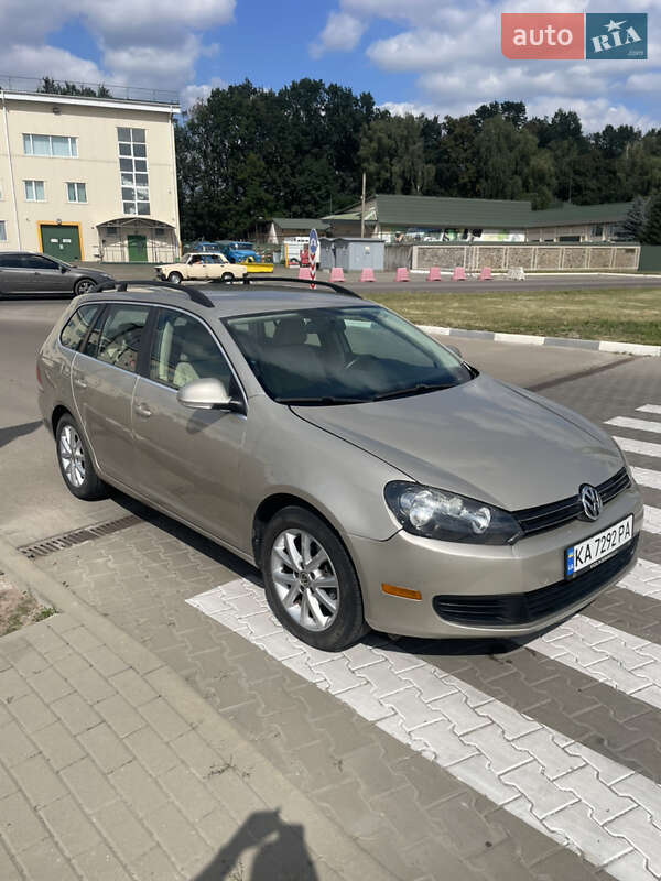 Універсал Volkswagen Jetta 2013 в Києві