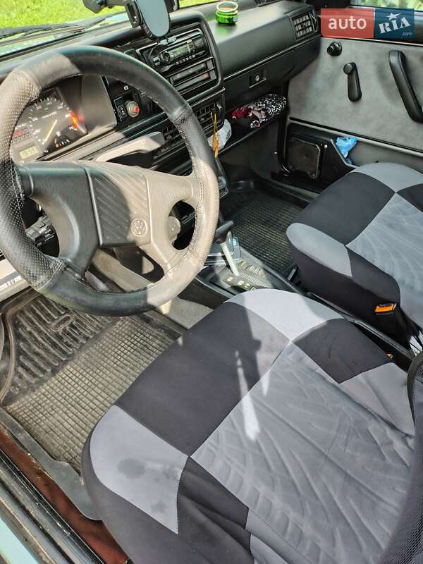Седан Volkswagen Jetta 1990 в Вышгороде