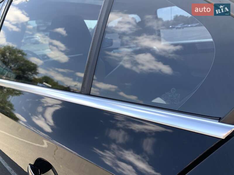 Седан Volkswagen Jetta 2014 в Дніпрі