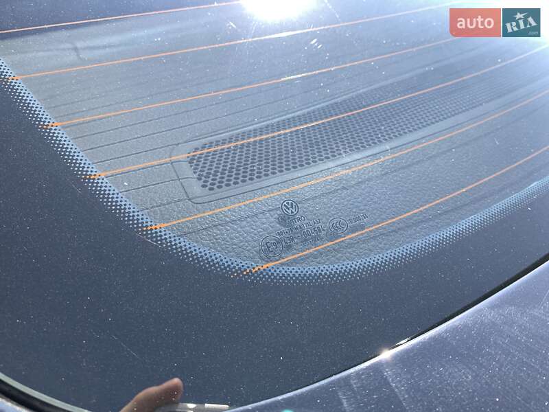 Седан Volkswagen Jetta 2014 в Дніпрі