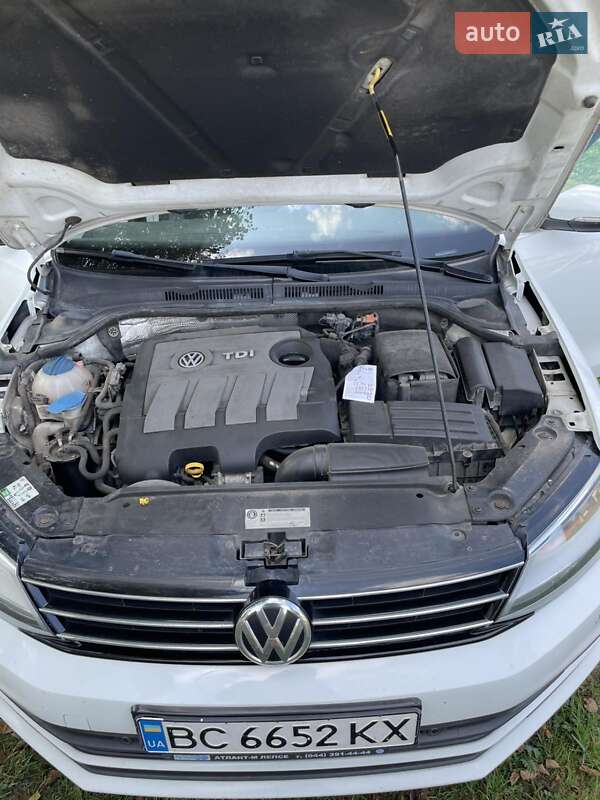Седан Volkswagen Jetta 2016 в Рава-Русской