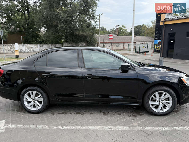 Седан Volkswagen Jetta 2014 в Каменском фото 3 Седан Volkswagen Jetta 2014 в Каменском