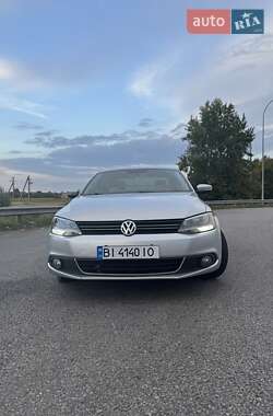 Седан Volkswagen Jetta 2011 в Пирятині