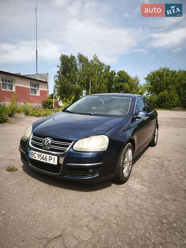 Седан Volkswagen Jetta 2008 в Городні