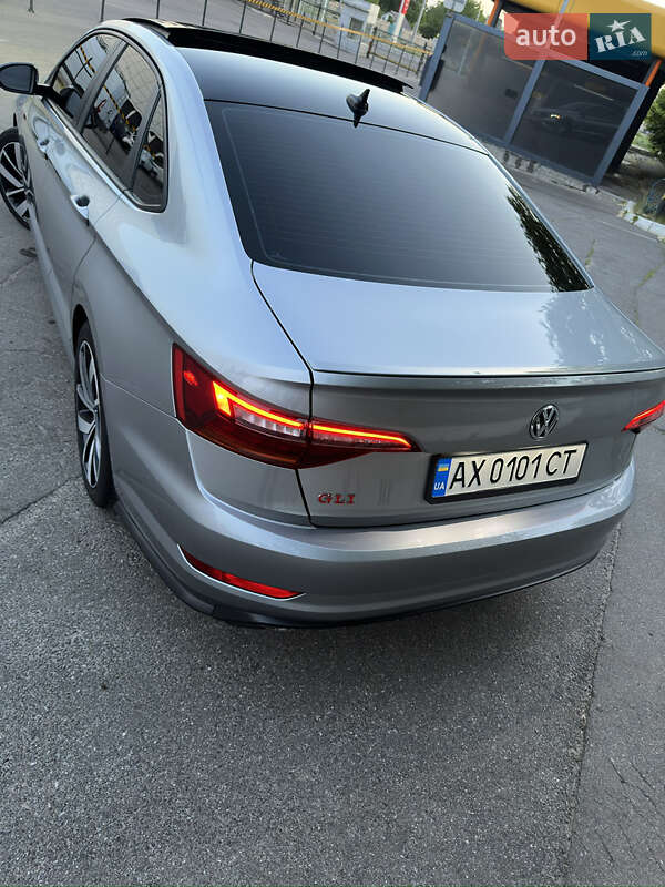 Седан Volkswagen Jetta 2019 в Харкові