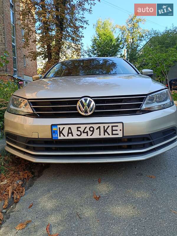 Volkswagen Jetta 2015