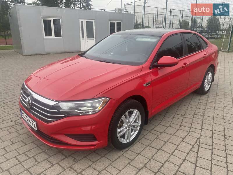 Седан Volkswagen Jetta 2019 в 
