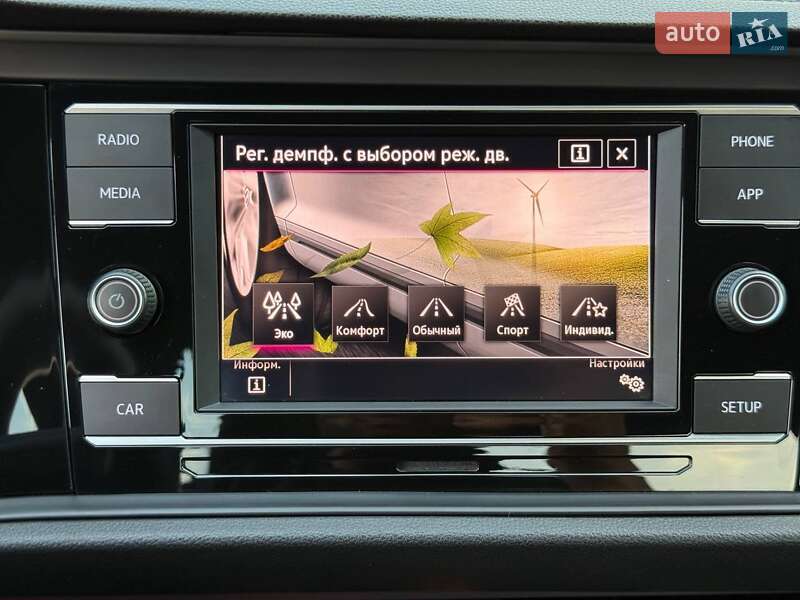 Седан Volkswagen Jetta 2019 в Одессе фото 45 Седан Volkswagen Jetta 2019 в Одессе