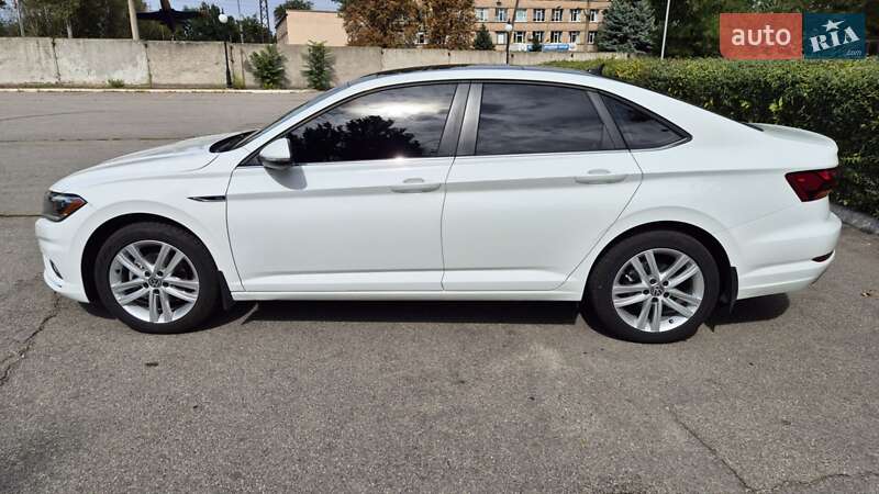 Седан Volkswagen Jetta 2019 в Запорожье