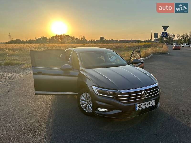 Седан Volkswagen Jetta 2019 в Виннице
