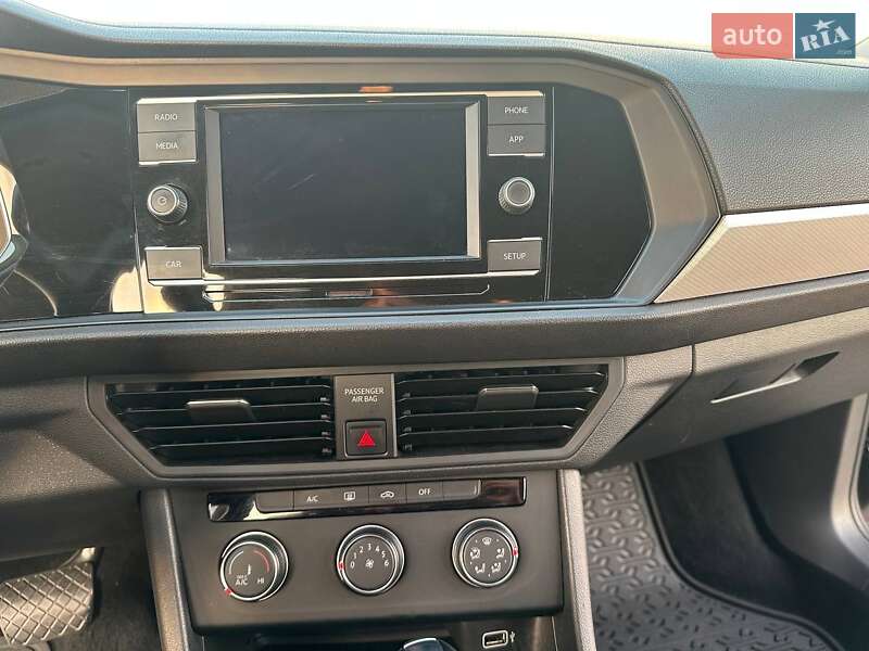 Седан Volkswagen Jetta 2019 в Виннице