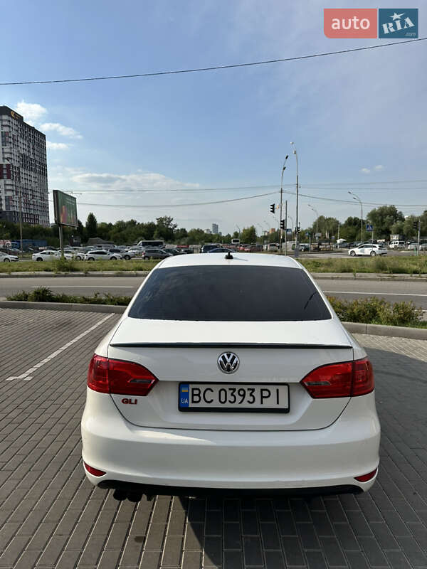 Седан Volkswagen Jetta 2012 в Киеве