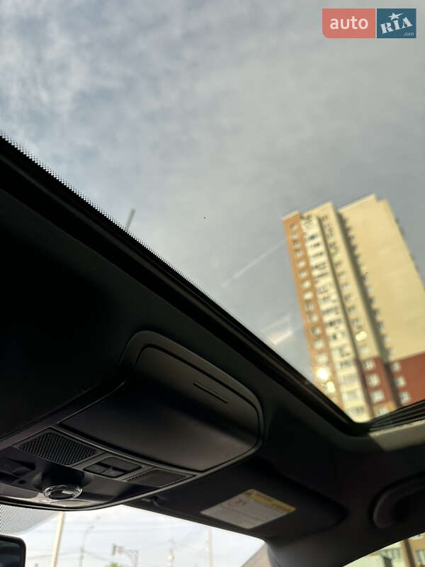 Седан Volkswagen Jetta 2012 в Киеве