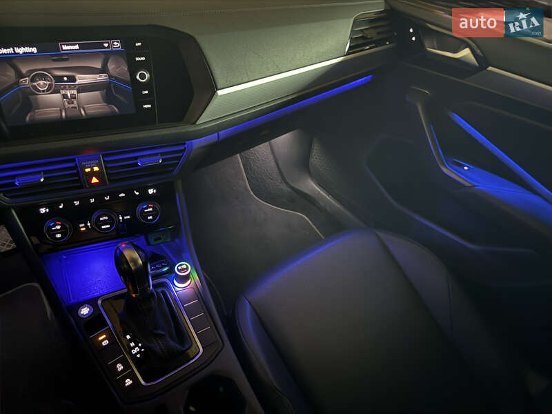 Седан Volkswagen Jetta 2019 в Одессе