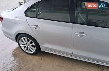 Седан Volkswagen Jetta 2015 в 