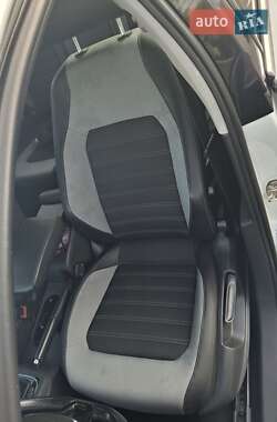 Седан Volkswagen Jetta 2016 в 
