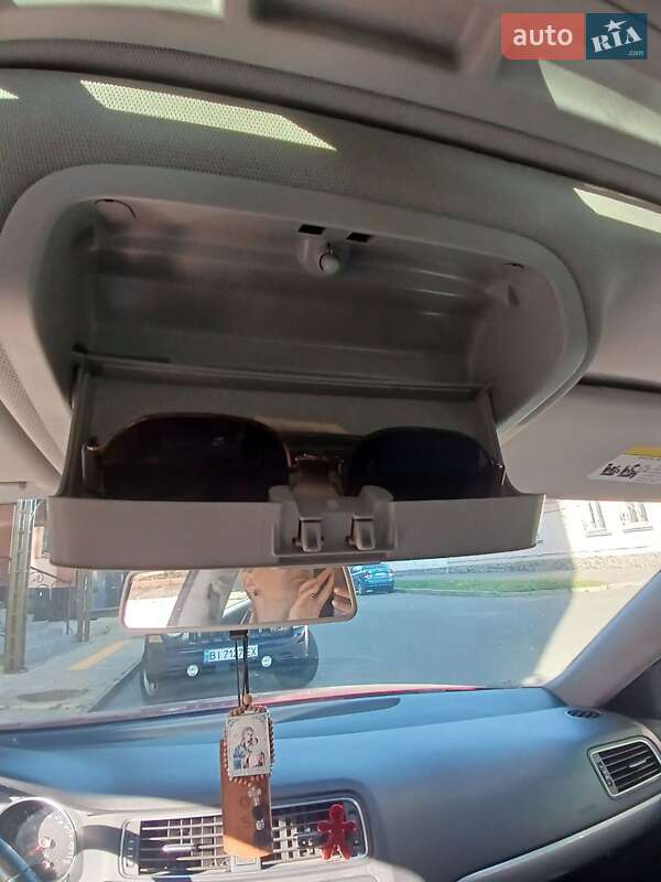 Седан Volkswagen Jetta 2017 в Кременчуці