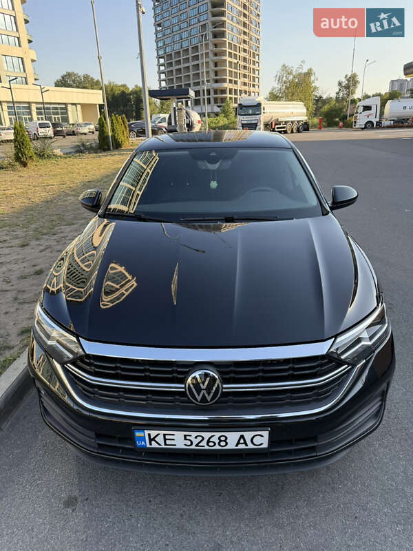 Седан Volkswagen Jetta 2023 в Дніпрі