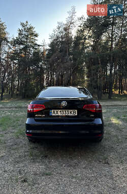 Седан Volkswagen Jetta 2014 в Змиеве