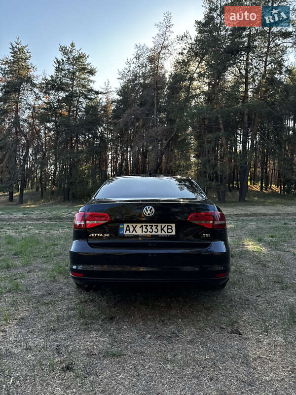 Седан Volkswagen Jetta 2014 в Зміїві