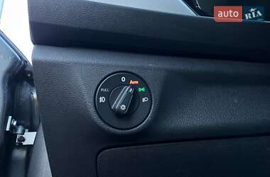 Седан Volkswagen Jetta 2018 в 