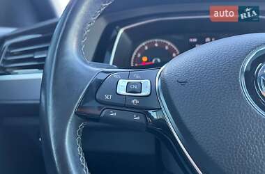 Седан Volkswagen Jetta 2018 в 