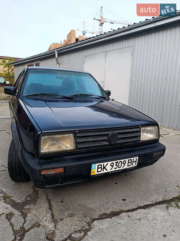 Седан Volkswagen Jetta 1991 в Ровно