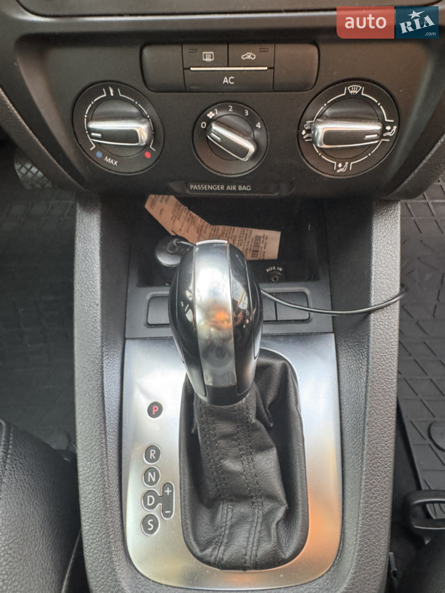 2012 Volkswagen Jetta - мініатюра 47