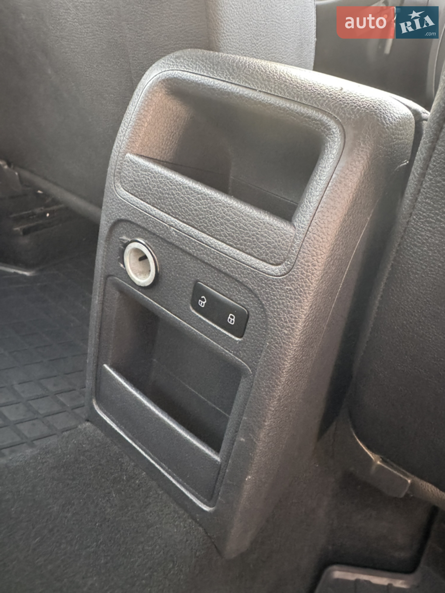 2012 Volkswagen Jetta - мініатюра 62