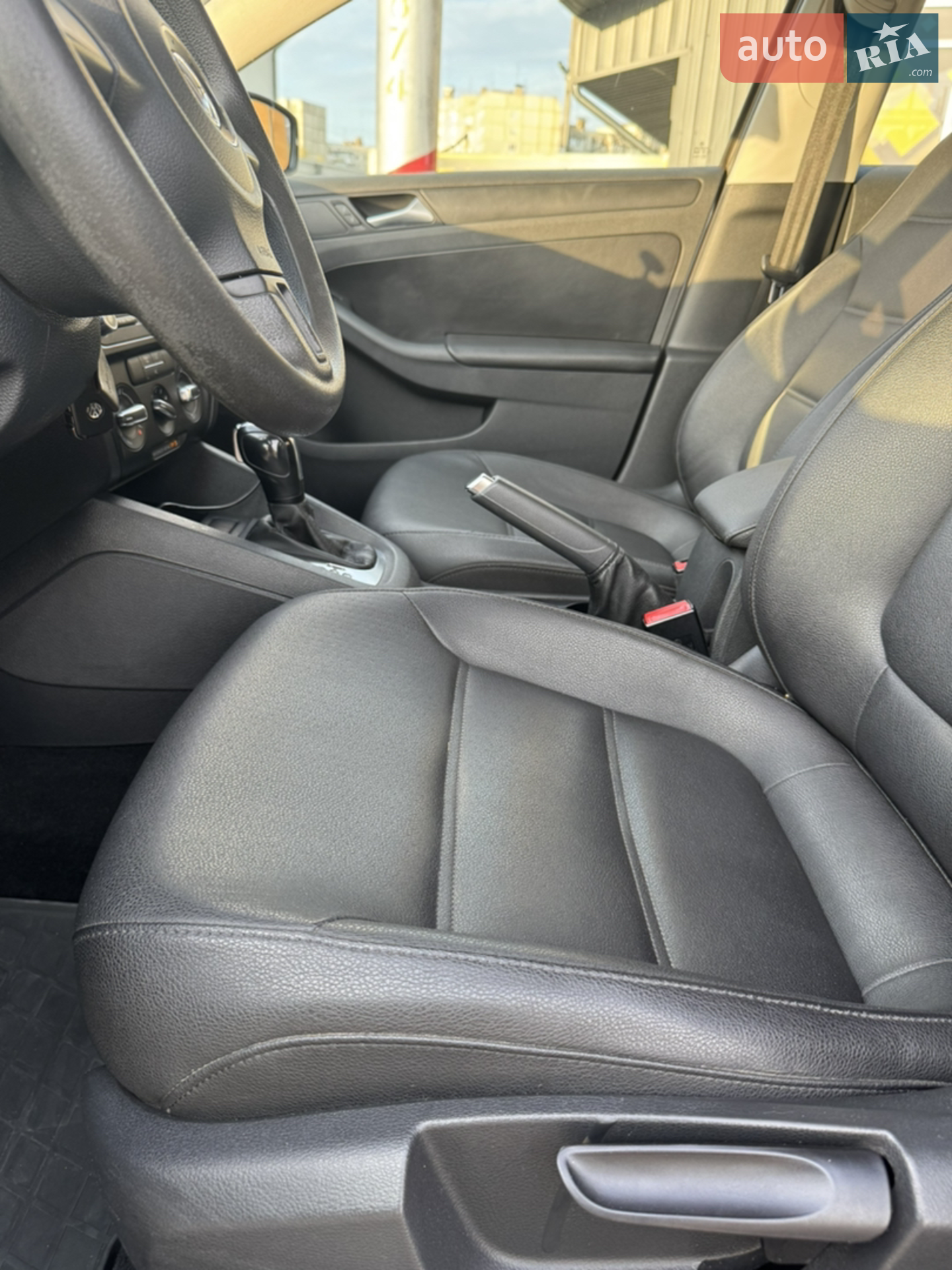 2012 Volkswagen Jetta - мініатюра 101