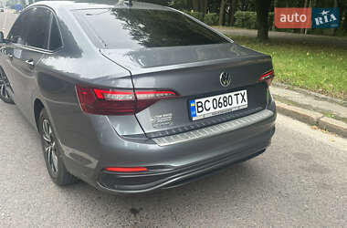 Седан Volkswagen Jetta 2022 в 