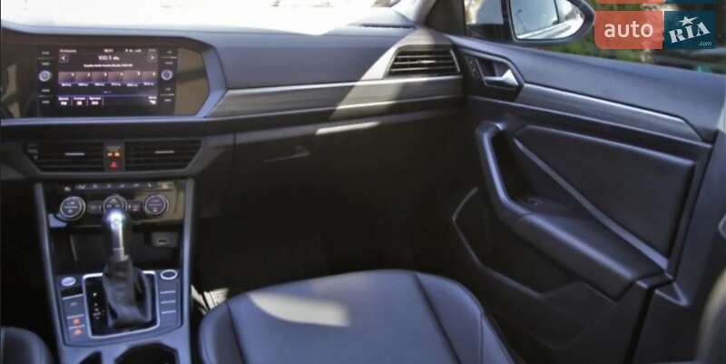 Седан Volkswagen Jetta 2019 в Харкові