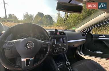 Седан Volkswagen Jetta 2009 в Стрые