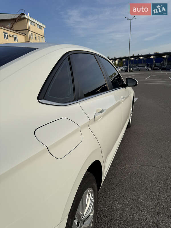 Седан Volkswagen Jetta 2018 в Виннице фото 5 Седан Volkswagen Jetta 2018 в Виннице