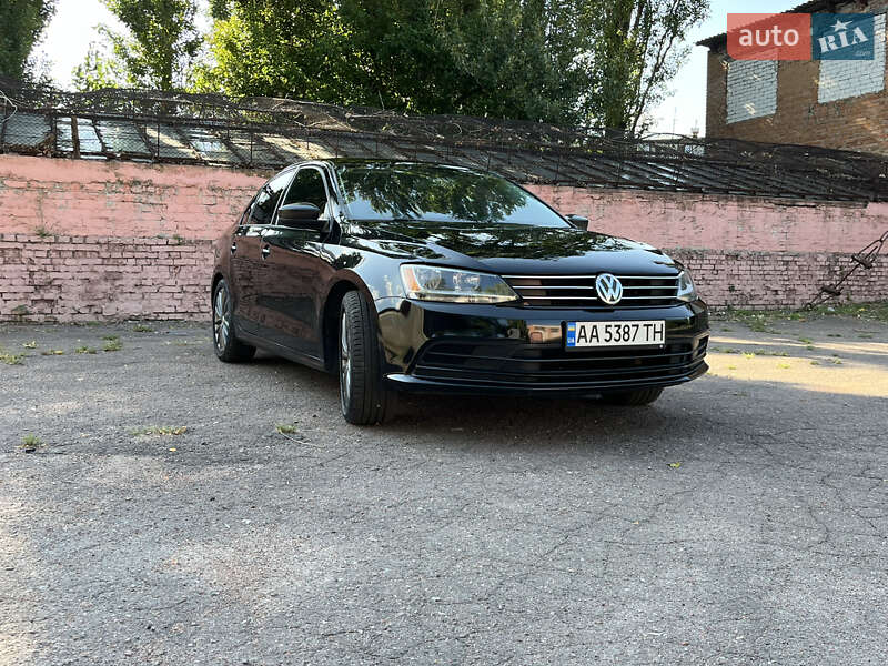 Volkswagen Jetta 2015