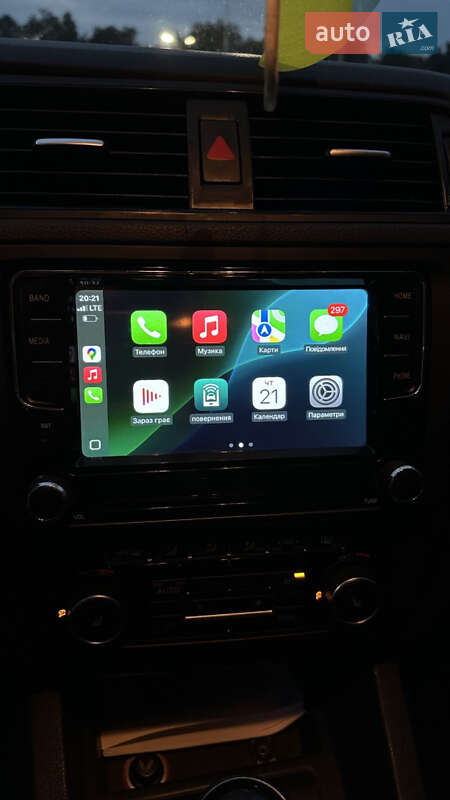 Седан Volkswagen Jetta 2011 в Виннице